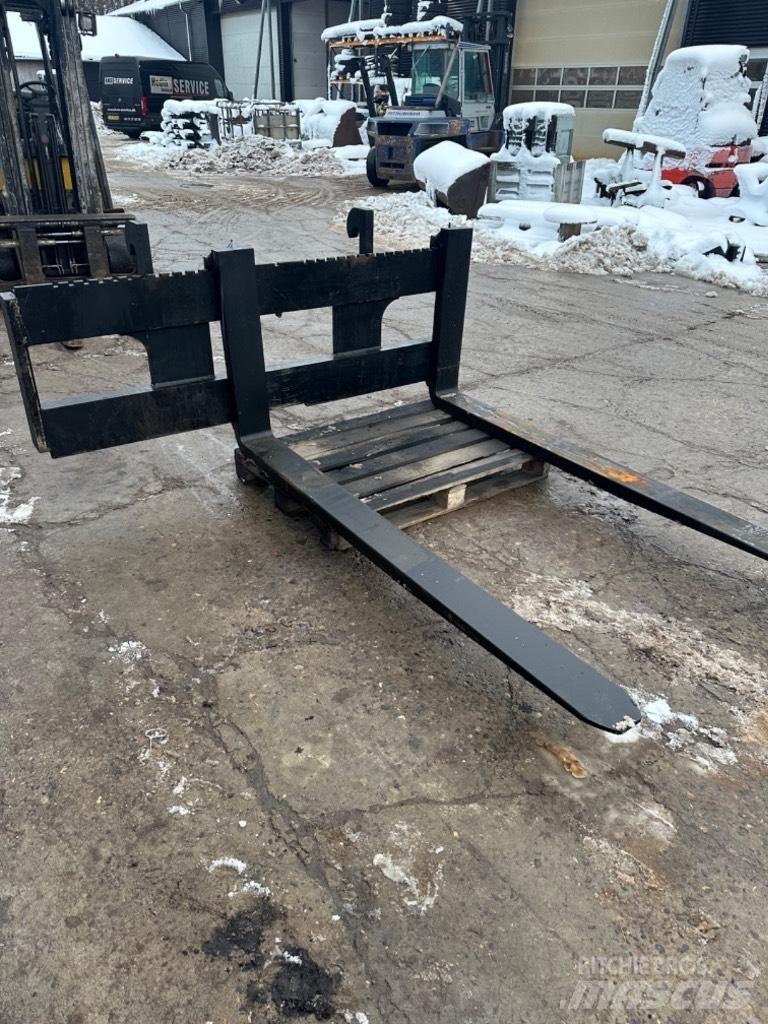 Volvo Pallegaffelsæt Forks