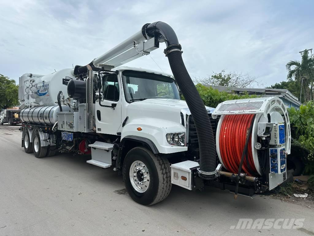 Freightliner 114 SD Vacuum Trucks