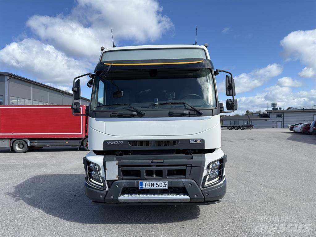 Volvo FMX 460 6X4 Conventional Trucks / Tractor Trucks