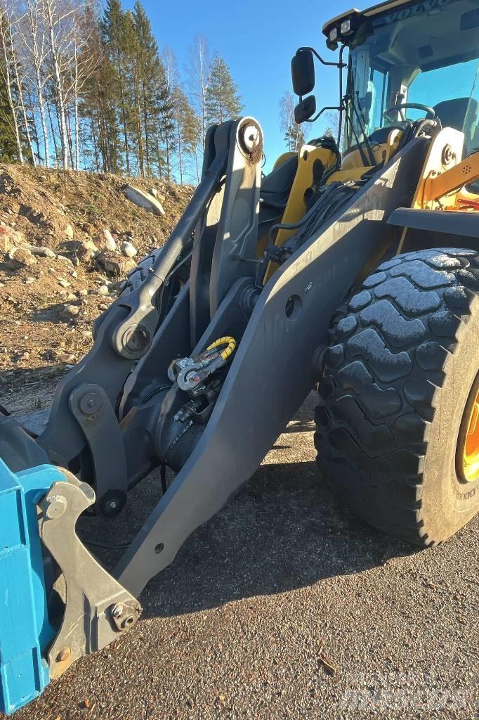 Volvo L 120 H Wheel Loaders