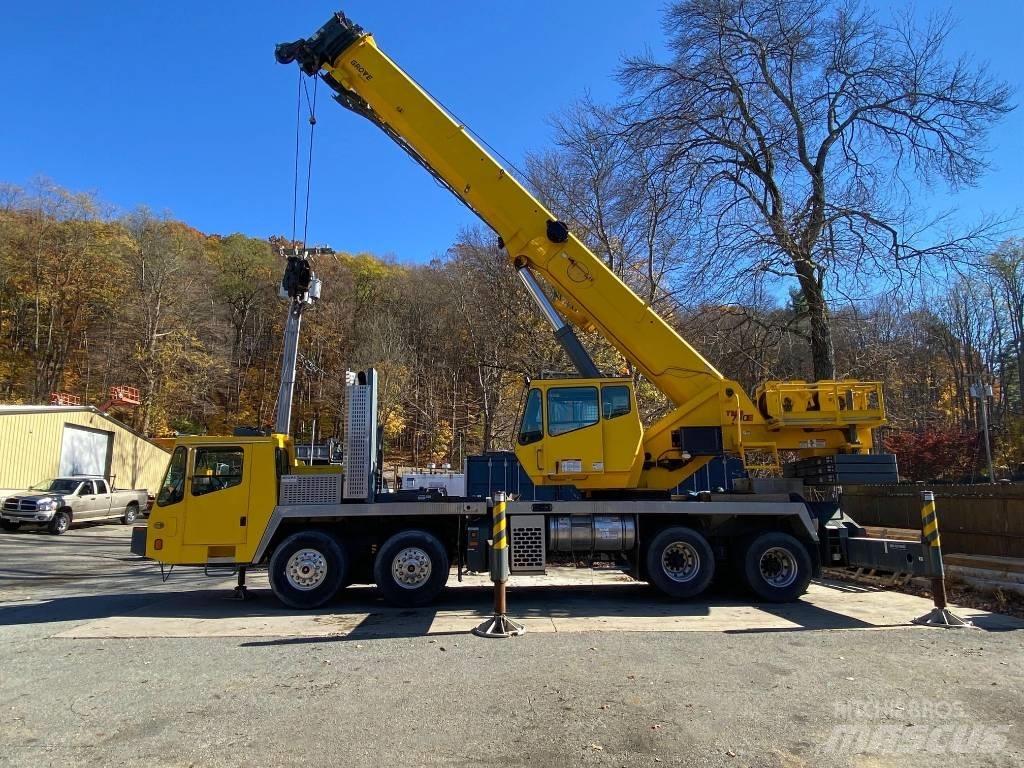 Grove TMS 700 E Boom / Crane / Bucket Trucks