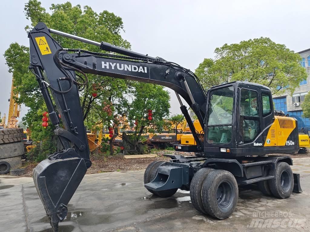 Hyundai 150w Wheeled excavators