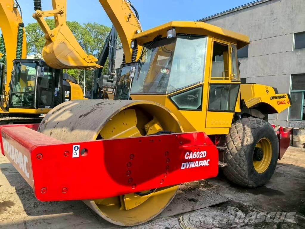 Dynapac ca602d Single drum rollers