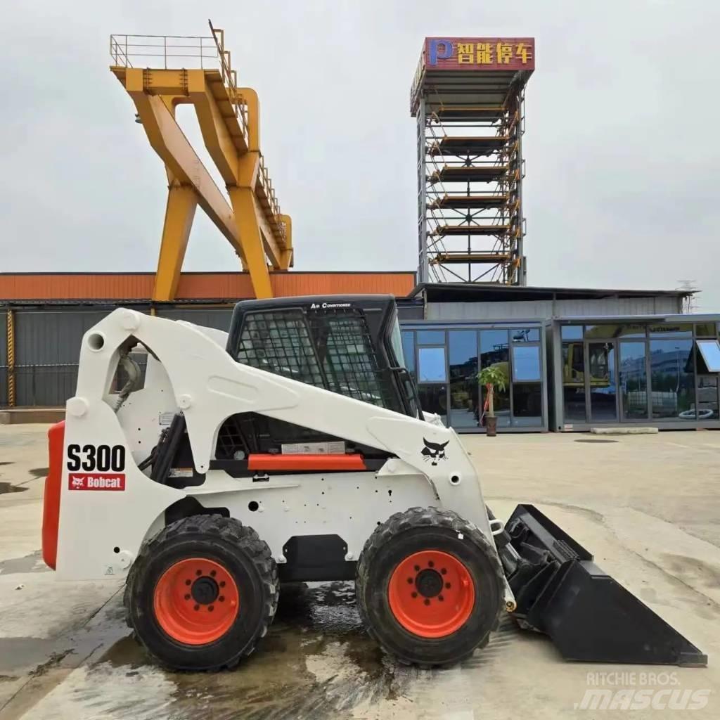 Bobcat S 300 Skid Steer Loaders