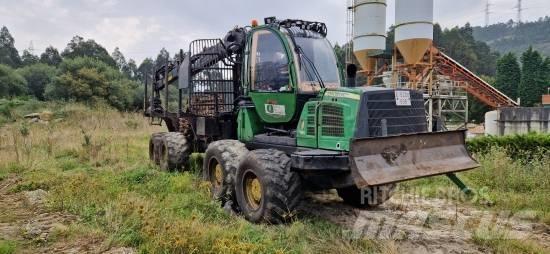 John Deere 1210 E Forwarders