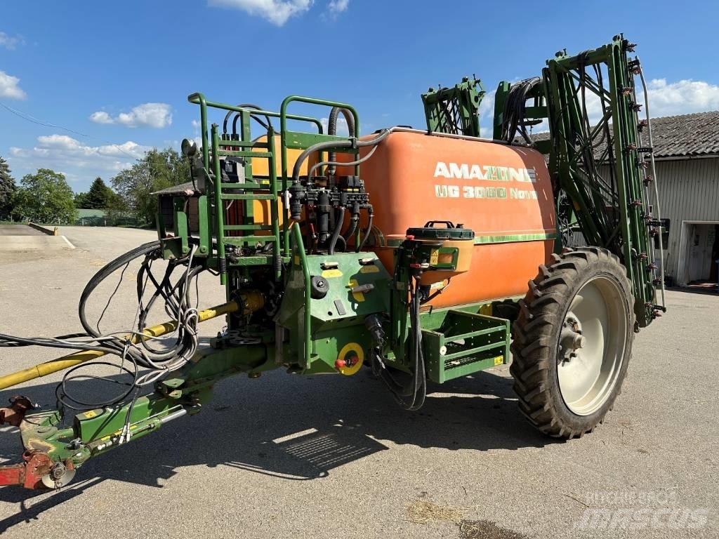 Amazone UG 3000 Nova Trailed sprayers