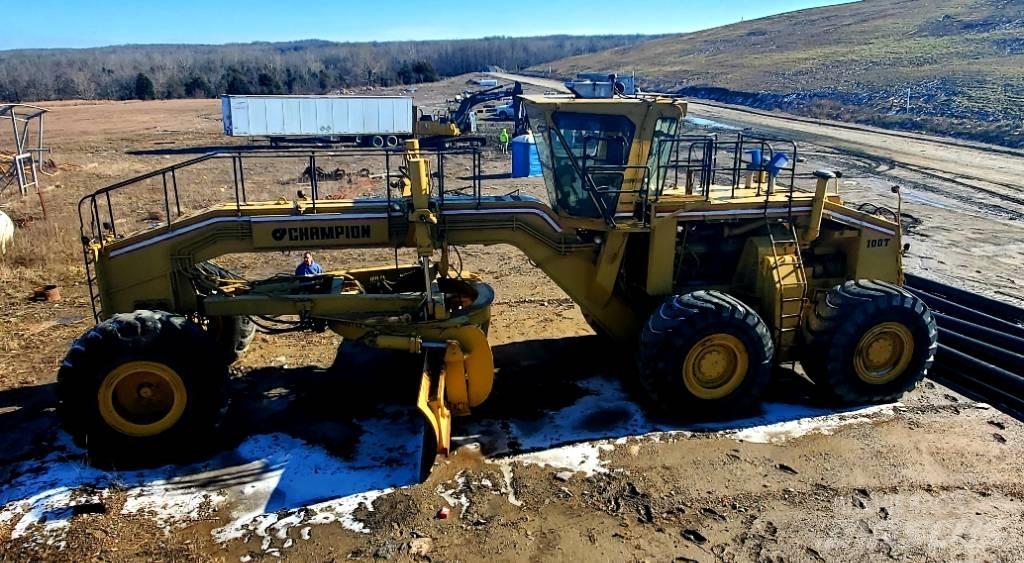 Champion 100T Motor Graders