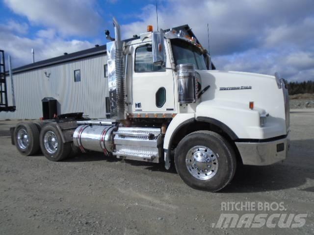 Western Star 4900 SA Conventional Trucks / Tractor Trucks