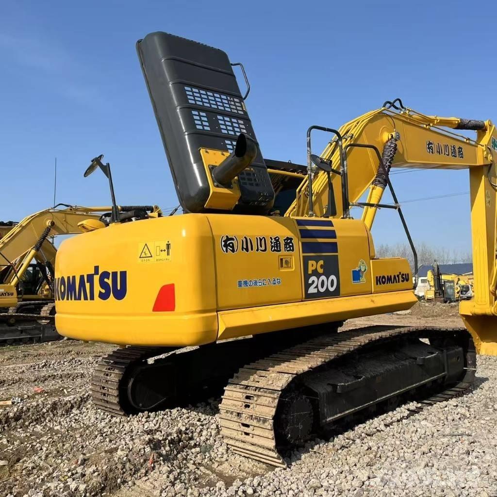 Komatsu PC 200 Crawler Excavators