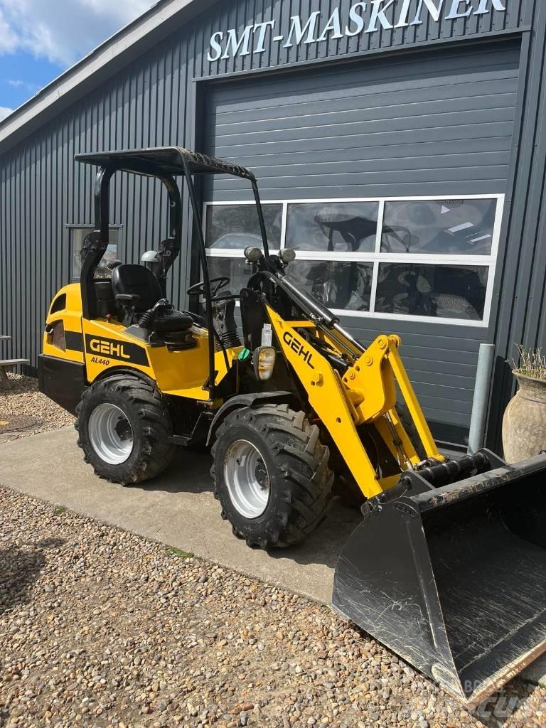 Gehl AL 440 Mini Loader