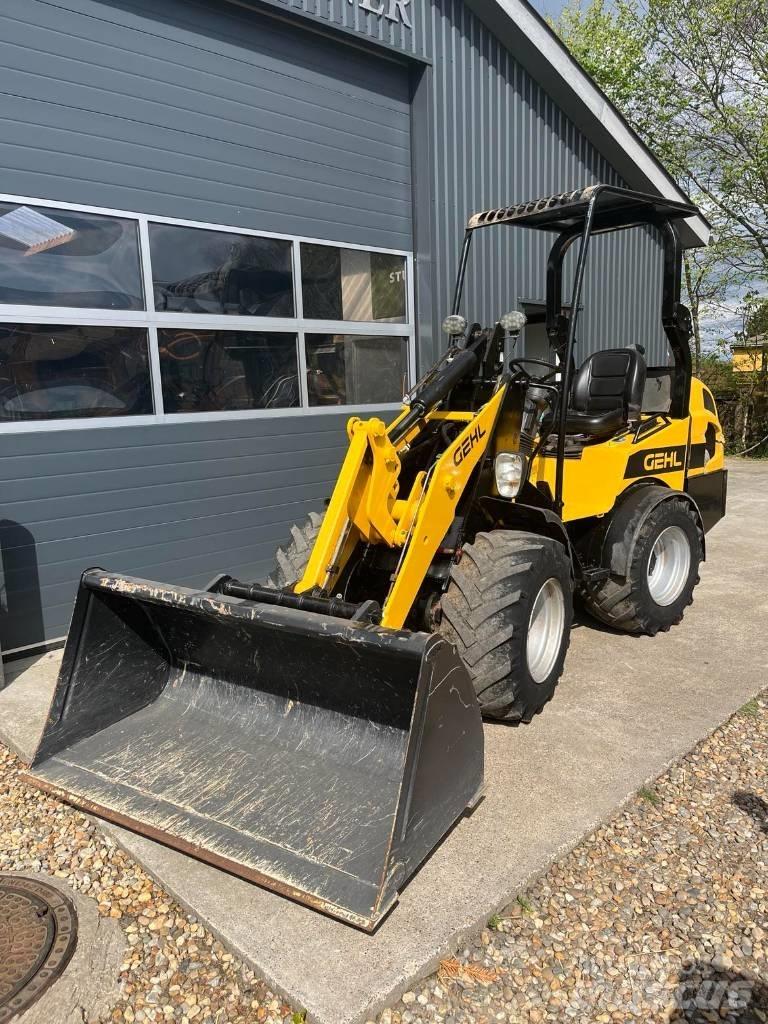 Gehl AL 440 Mini Loader