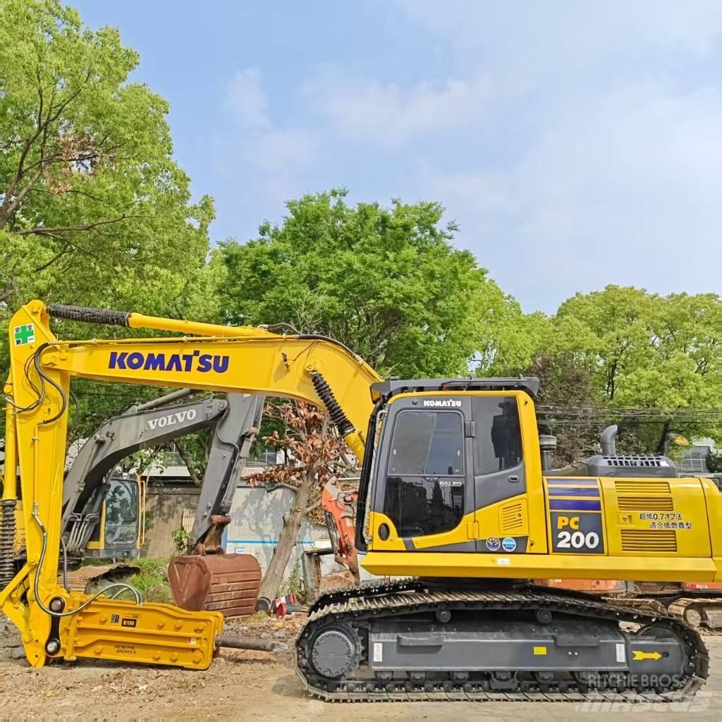 Komatsu PC 200-8 Crawler Excavators