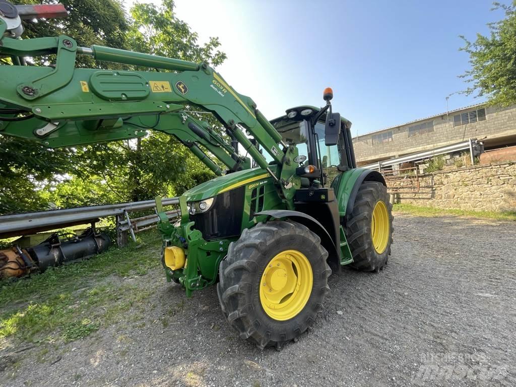 John Deere 6120 M Tractors