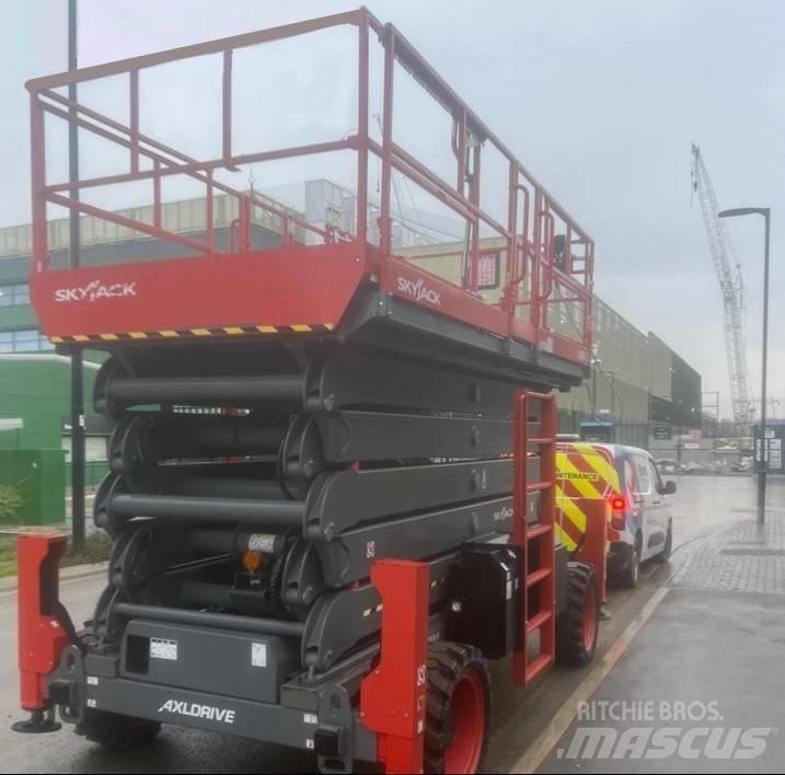 SkyJack SJ9664RT Scissor Lifts