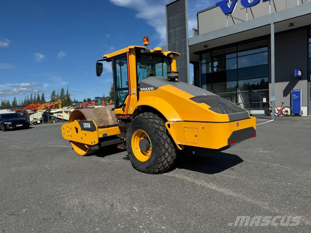 Volvo SD 135 B Single drum rollers
