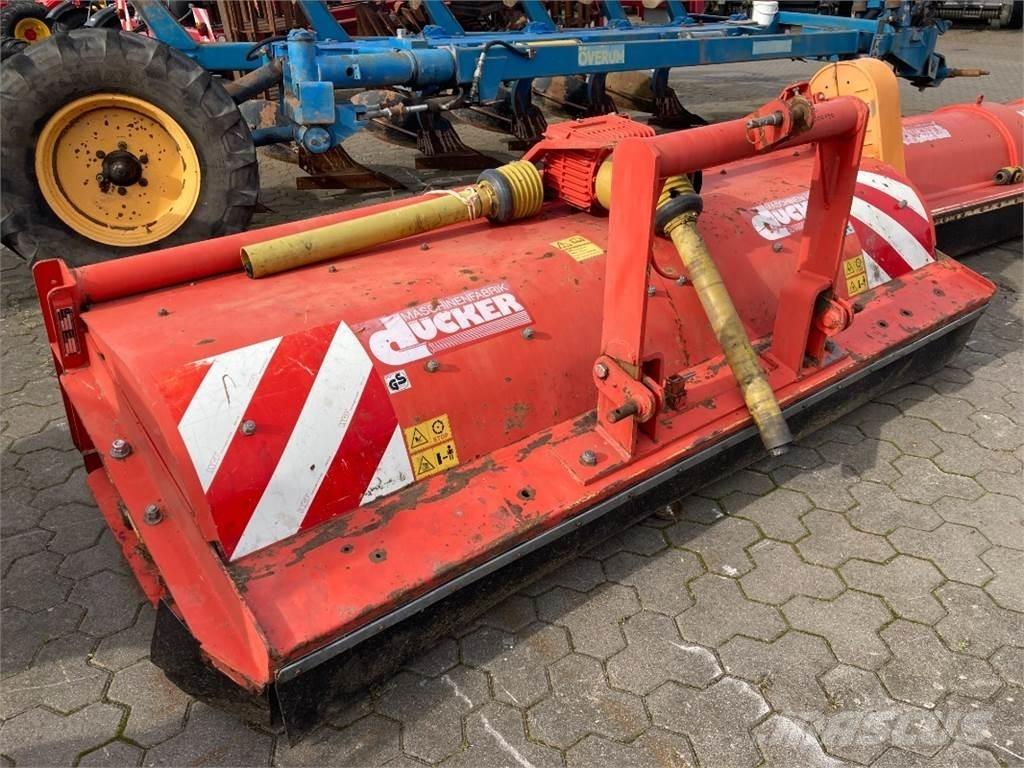 Dücker UM 27 Other Forage Equipment