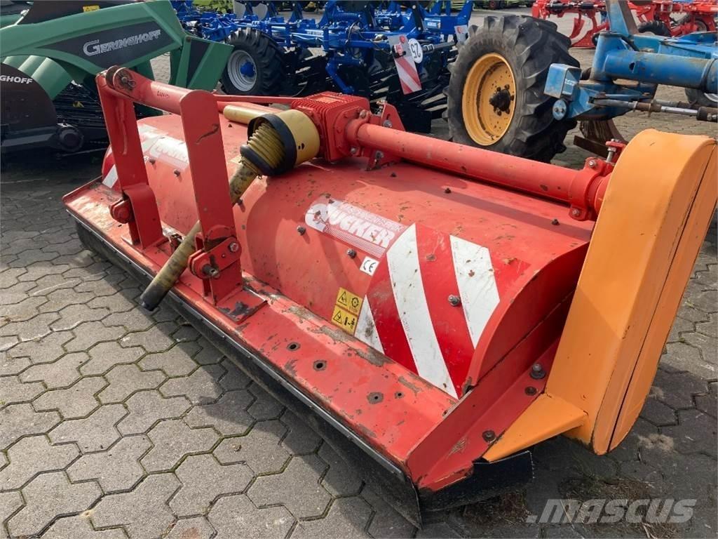 Dücker UM 27 Other Forage Equipment
