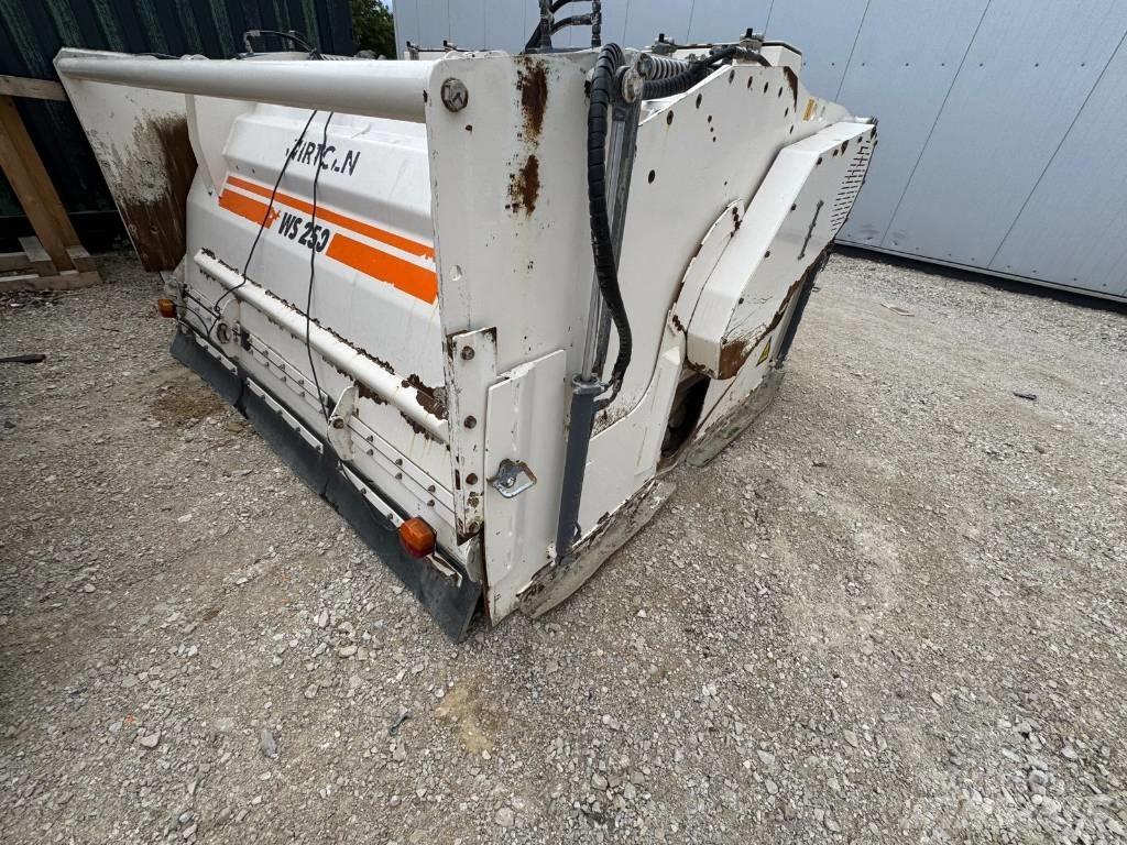 Wirtgen WS 250 Asphalt Recycling Equipment