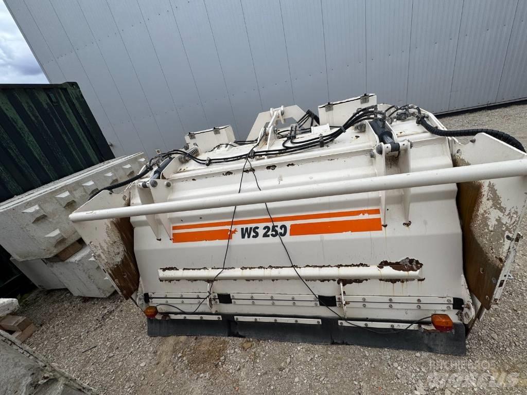 Wirtgen WS 250 Asphalt Recycling Equipment