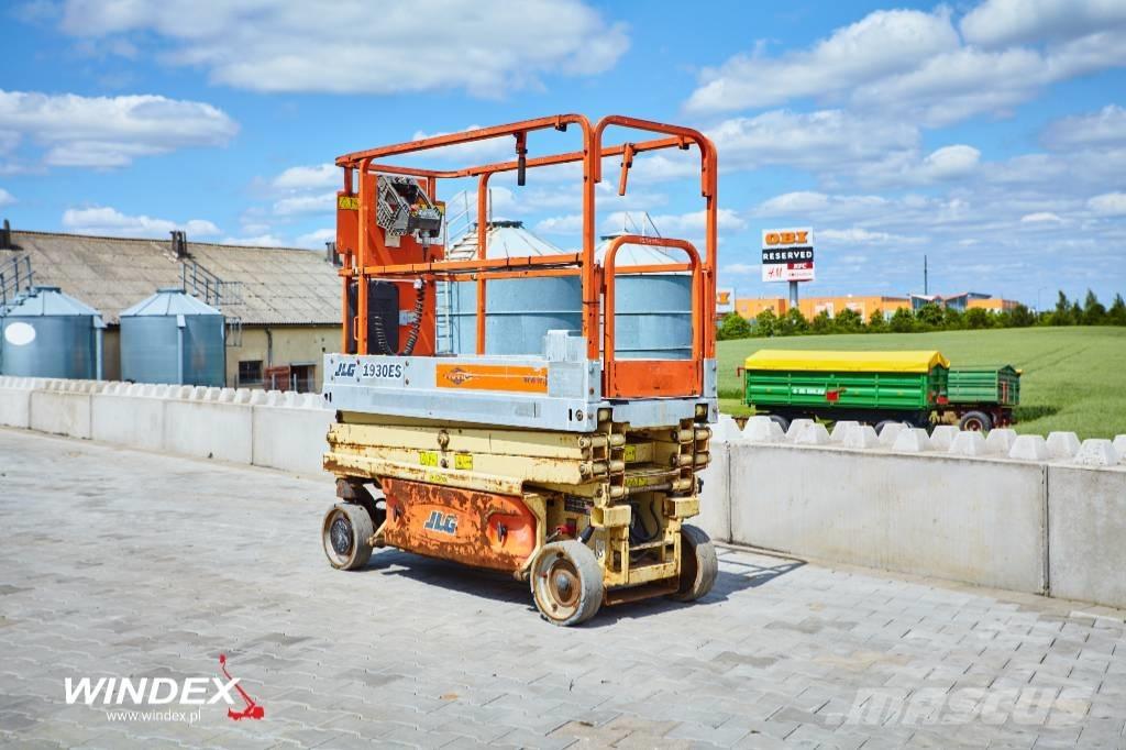 JLG 1930 ES Scissor Lifts