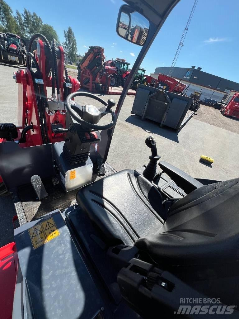 Flexitrac 1226 LRF Multi purpose loaders