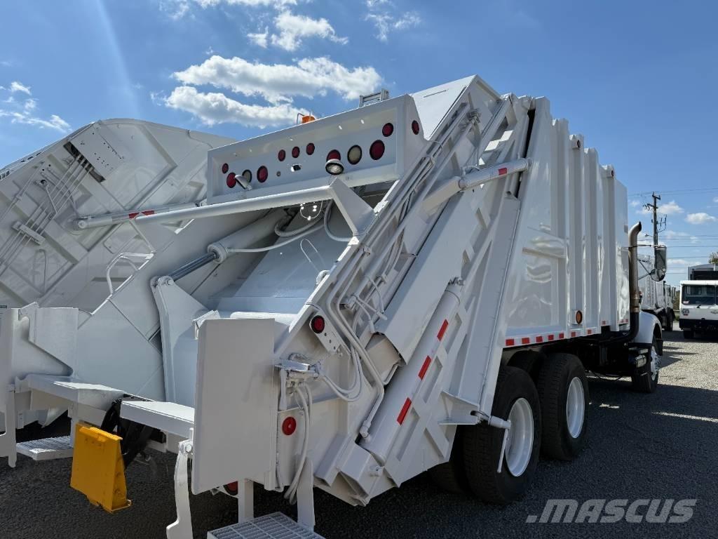 International 2574 Garbage Trucks / Recycling Trucks