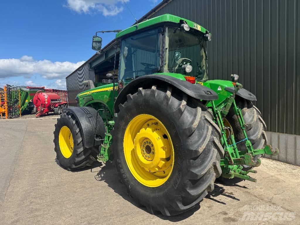 John Deere 8420 Tractors
