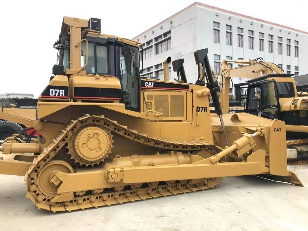CAT D 7 R Crawler dozers