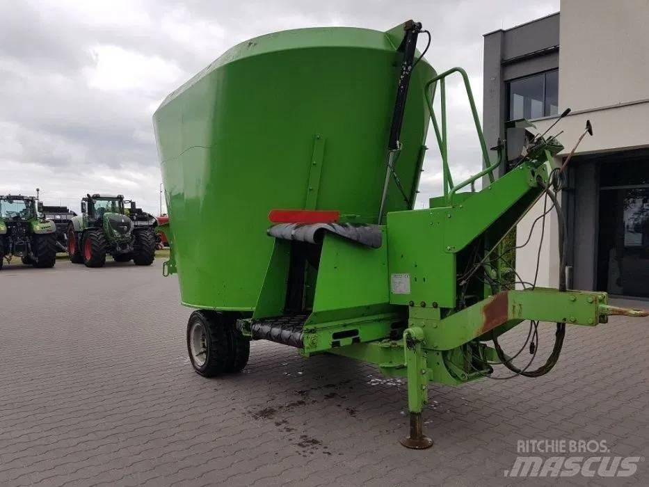  Farezin 13 m 3 Other livestock machinery and accessories