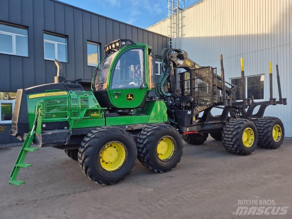 John Deere 1210 G Forwarders