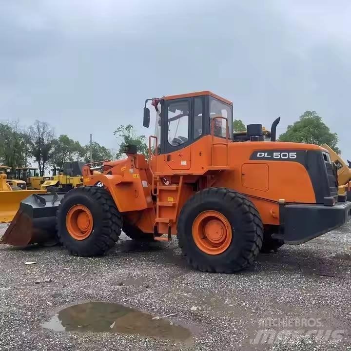 Doosan DL505 Wheel Loaders