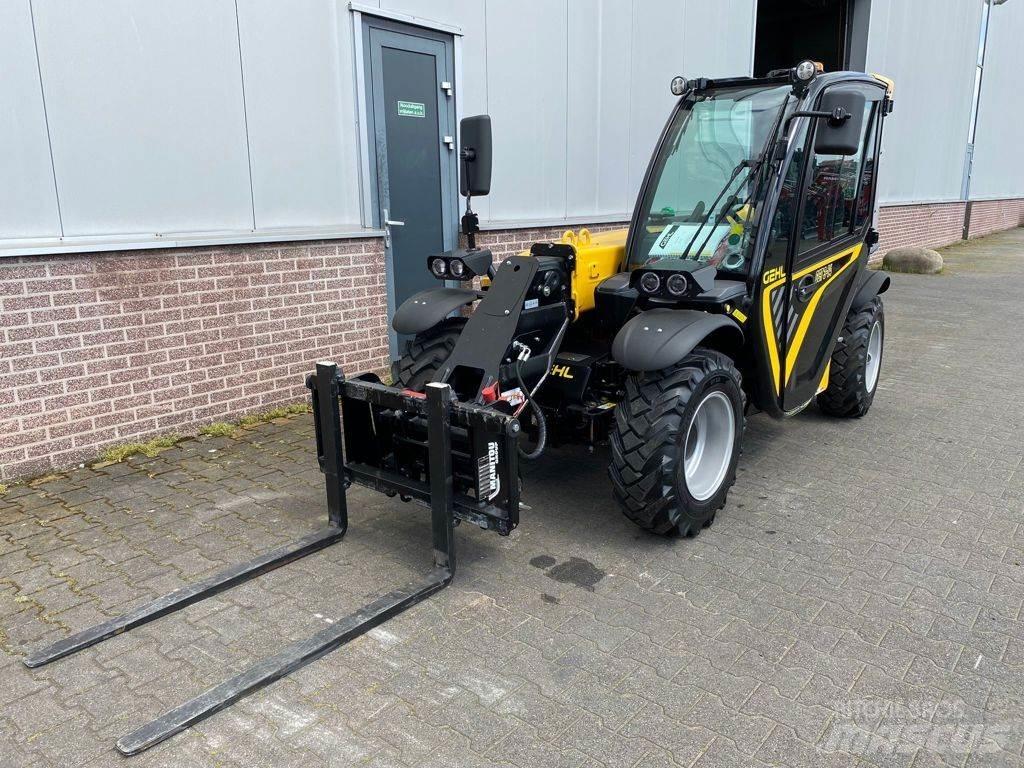 Gehl GCT3-14 Telescopic Handlers