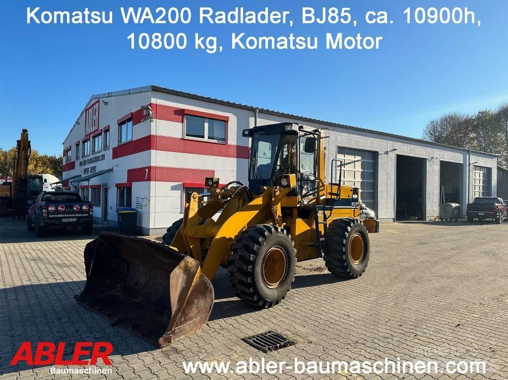Komatsu WA200 Wheel Loaders