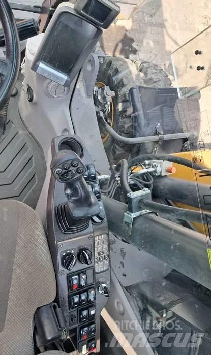Volvo EW 160 D Wheeled Excavators