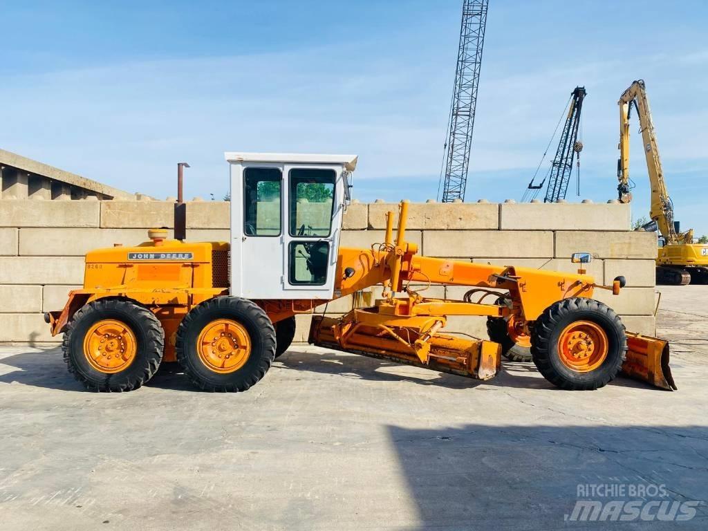John Deere 570 A Motor Graders