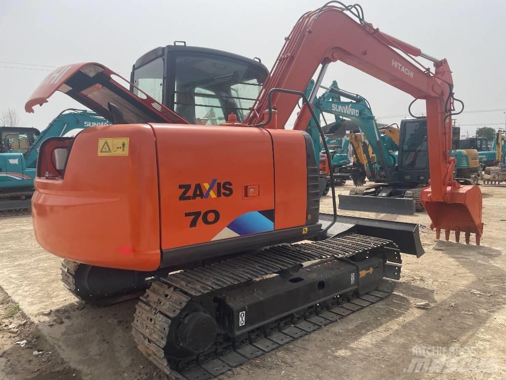 Hitachi ZX 70 Mini excavators  7t - 12t