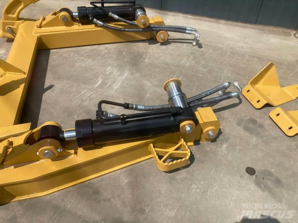 CAT 963K Rippers