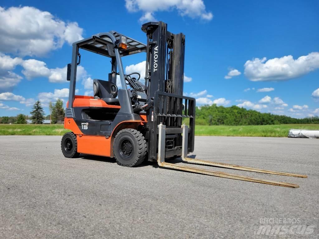 Toyota 8 FB 15 Electric Forklifts