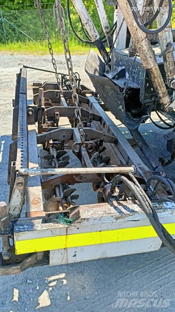 Breining SP 11000 Asphalt and Tar Sprayers and Sealers