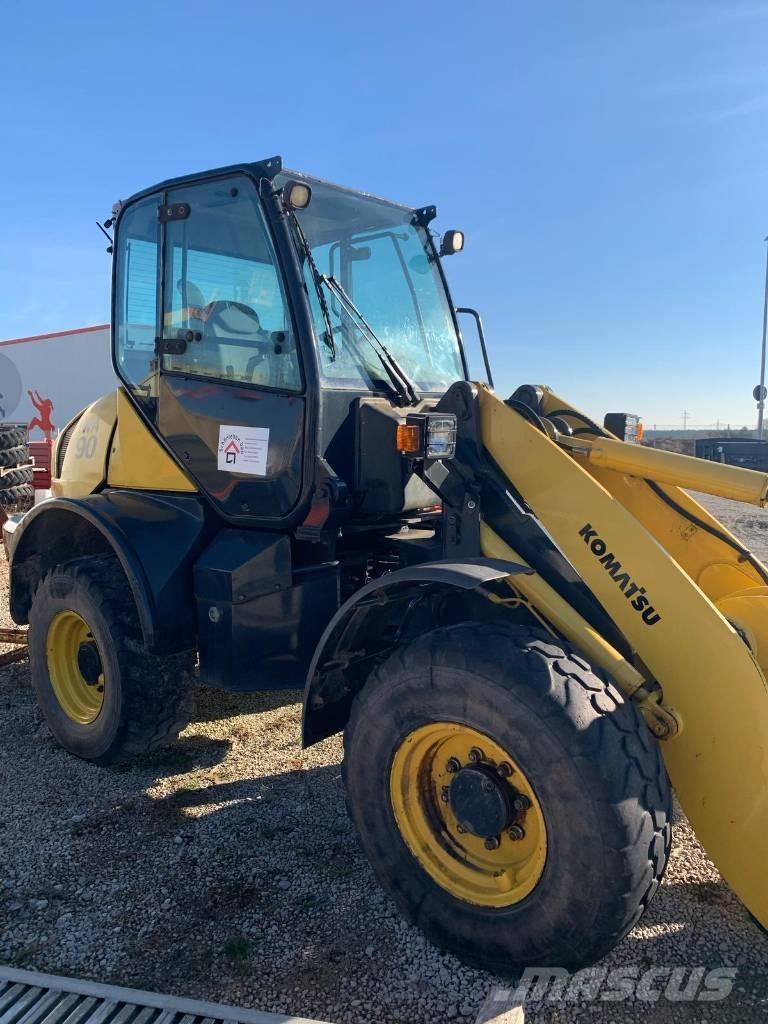 Komatsu WA 90-6 Wheel Loaders