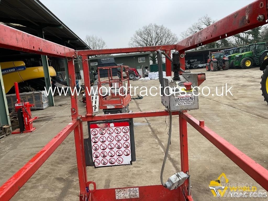 SkyJack SJ III 3219 Scissor Lifts