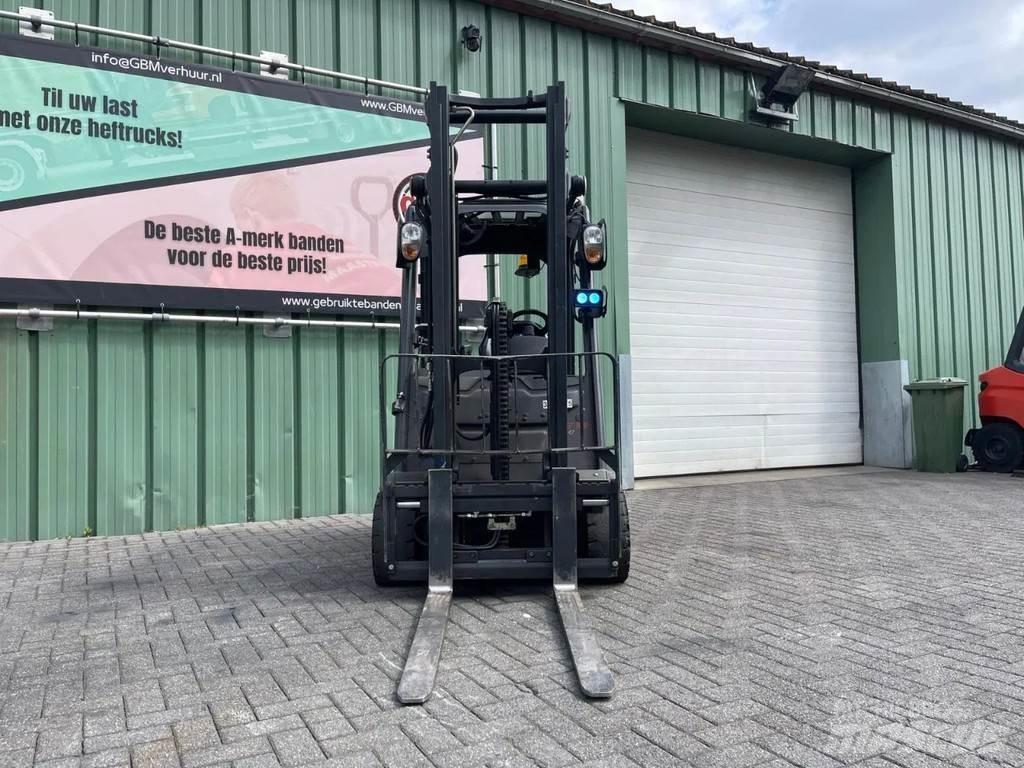 Linde E18 Electric Forklifts