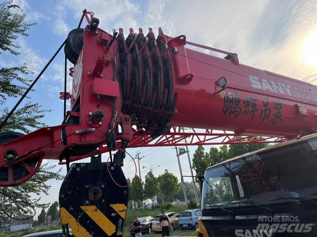 Sany STC 750 T Mobile and all terrain cranes