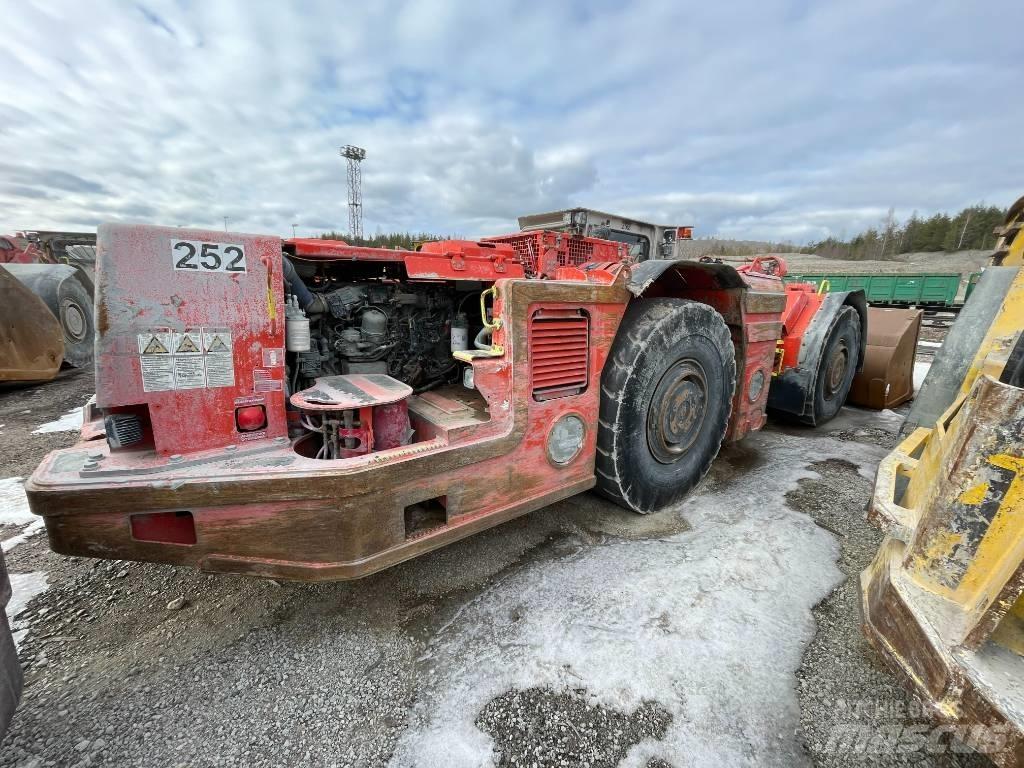 Sandvik LH 410 Mining Loaders
