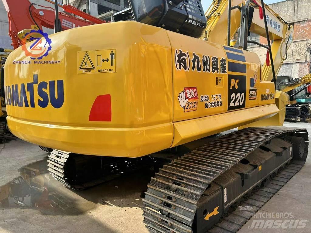 Komatsu PC 220-8/ Crawler Excavators