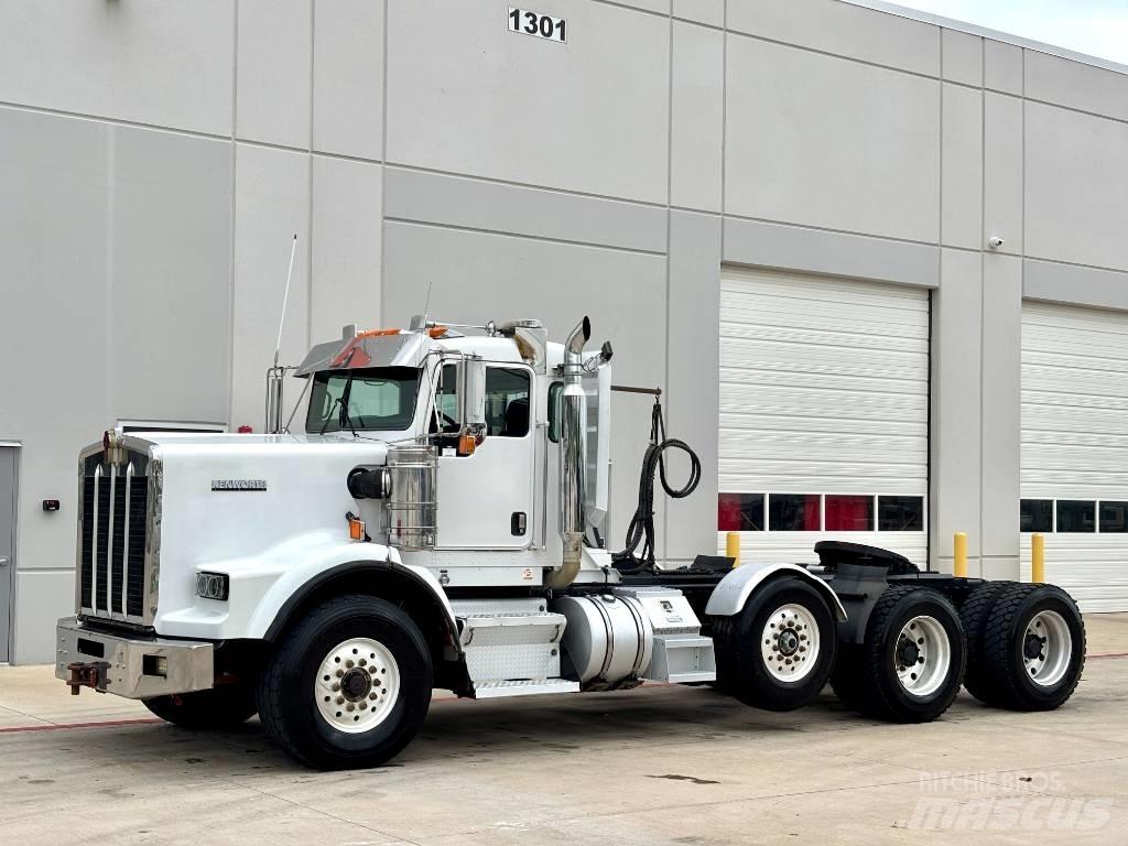 Kenworth T 800 Conventional Trucks / Tractor Trucks