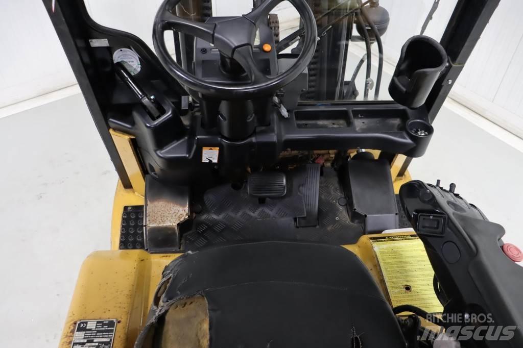 CAT EP35KPAC Electric Forklifts