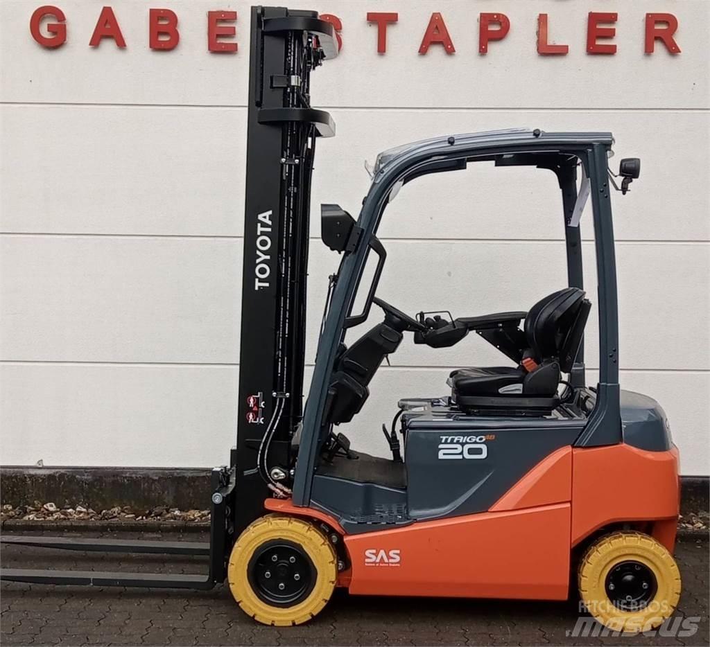 Toyota 8FBMK20T Electric Forklifts