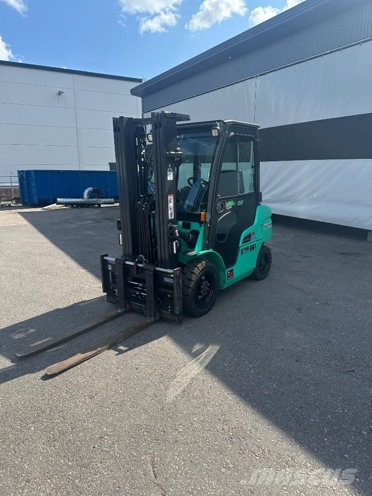 Mitsubishi FD 25 N Diesel Forklifts