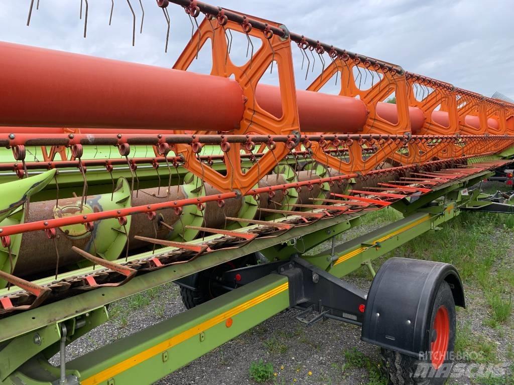 CLAAS C 900 Harvester Headers